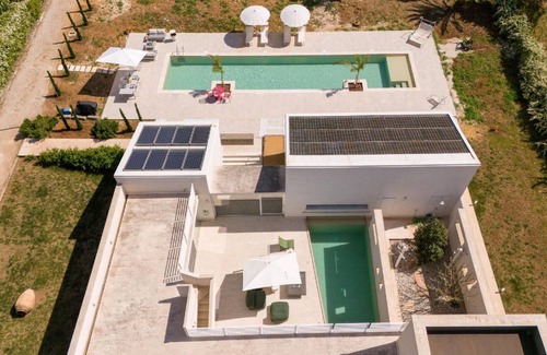 Torretta House | 400 m² House ∙ 4 bedrooms ∙ 8 guests