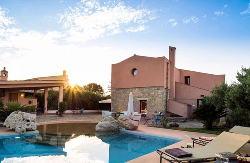 Buseto Palizzolo Villa | 400 m² Villa ∙ 8 bedrooms ∙ 16 guests