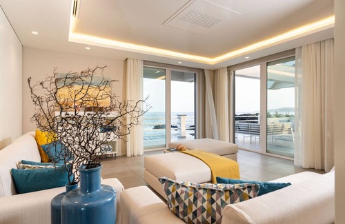 Stazzo Villa | 400 m² Villa ∙ 8 bedrooms ∙ 16 guests