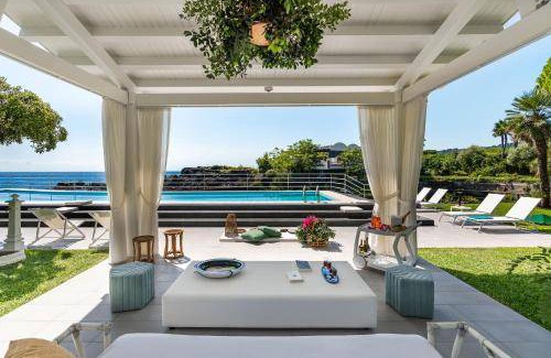 Stazzo Villa | 400 m² Villa ∙ 8 bedrooms ∙ 16 guests
