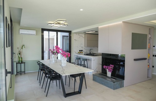 Partinico Villa | 5 Bedroom Villa in Partinico