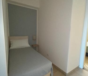 Picanello-Ognina-Barriera-Canalicchio House | 5 C Cutaias Apartment