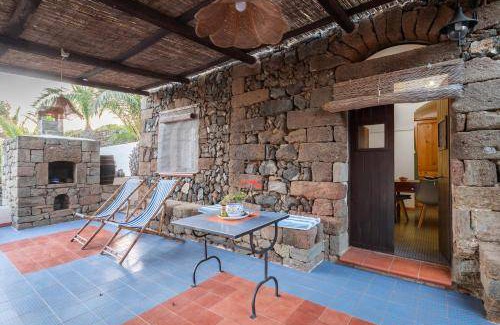 Pantelleria Apartment | 50 m² Apartment ∙ 1 bedroom ∙ 2 guests