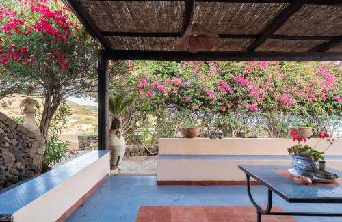 Pantelleria Apartment | 50 m² Apartment ∙ 1 bedroom ∙ 2 guests