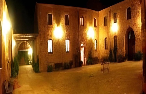 Castelbuono House | 50 m² Farmhouse ∙ 2 bedrooms ∙ 127 guests