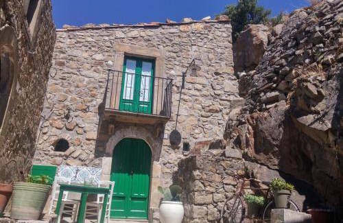 Mistretta House | 50 m² House ∙ 1 bedroom ∙ 2 guests