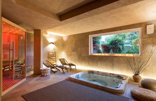 Trecastagni Villa | 500 m² Villa ∙ 4 bedrooms ∙ 8 guests