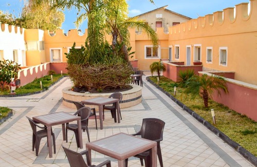 San Giorgio-Librino-San Giuseppe la Rena-Zia Lisa-Villaggio Sant'Agata Apartment | 60 m² Apartment ∙ 1 bedroom ∙ 3 guests