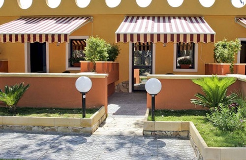 San Giorgio-Librino-San Giuseppe la Rena-Zia Lisa-Villaggio Sant'Agata Apartment | 60 m² Apartment ∙ 1 bedroom ∙ 3 guests