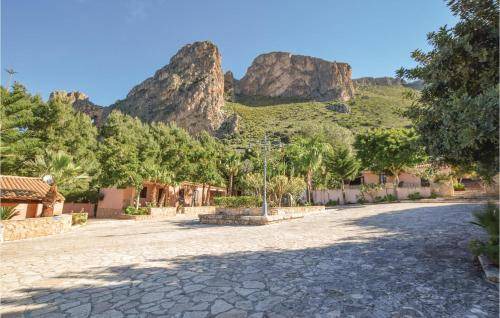 Castelluzzo House | 60 m² House ∙ 2 bedrooms ∙ 4 guests