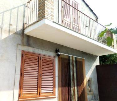 Motta Camastra House | 60 m² House ∙ 1 bedroom ∙ 4 guests