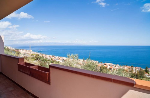 Sant'Alessio Siculo House | 60 m² House ∙ 2 bedrooms ∙ 6 guests