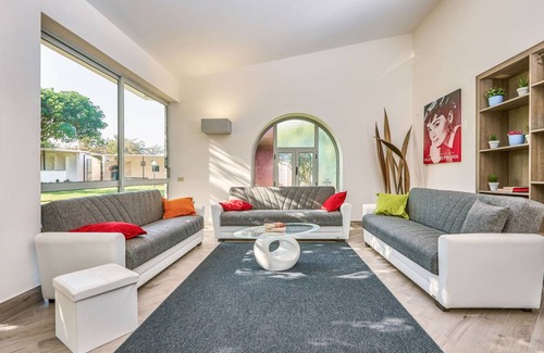Modica Villa | 600 m² Villa ∙ 9 bedrooms ∙ 15 guests