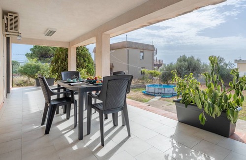 Terrasini House | 63 m² House ∙ 1 bedroom ∙ 5 guests