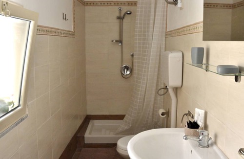 Montegrappa House | 65 m² House ∙ 2 bedrooms ∙ 4 guests