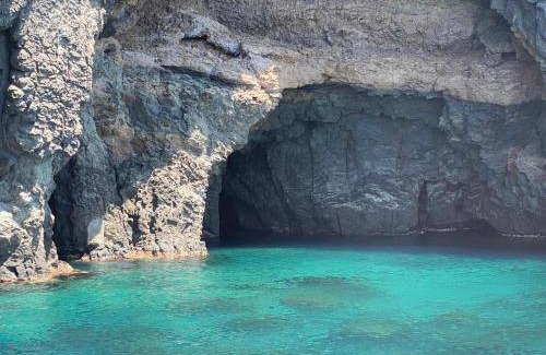 Pantelleria House | 70 m² House ∙ 2 bedrooms ∙ 6 guests