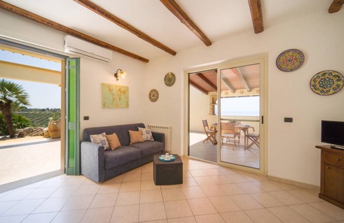 Ribera House | 70 m² House ∙ 2 bedrooms ∙ 6 guests