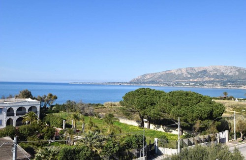 Trappeto Apartment | 75 m² Apartment ∙ 2 bedrooms ∙ 6 guests