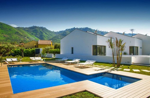 Mazzaforno Apartment | 75 m² Apartment ∙ 2 bedrooms ∙ 6 guests