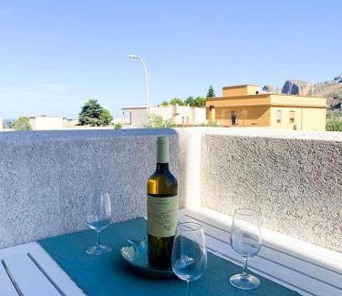 Castelluzzo Apartment | 75 m² Serviced apartment ∙ 2 bedrooms ∙ 7 guests