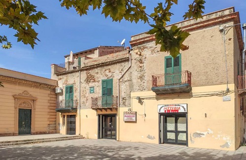 Sant'Agata di Militello Apartment | 80 m² Apartment ∙ 1 bedroom ∙ 4 guests