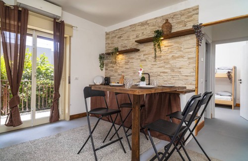 Piedimonte Etneo Apartment | 80 m² Apartment ∙ 3 bedrooms ∙ 5 guests