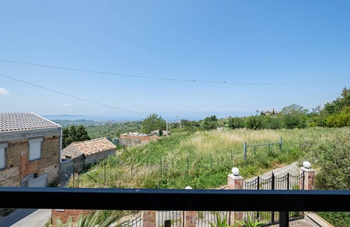 San Pier Niceto Apartment | 80 m² Apartment ∙ 2 bedrooms ∙ 4 guests