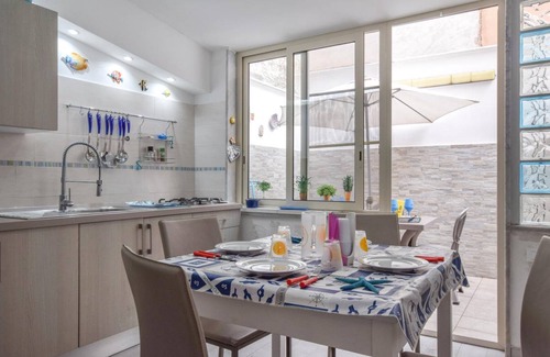 Mondello Apartment | 80 m² Apartment ∙ 2 bedrooms ∙ 6 guests
