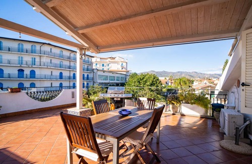 Recanati House | 80 m² House ∙ 2 bedrooms ∙ 4 guests
