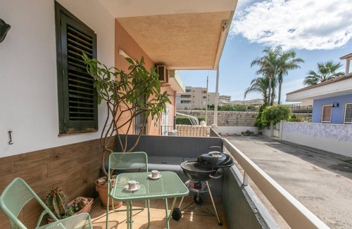 Casuzze House | 80 m² House ∙ 2 bedrooms ∙ 4 guests
