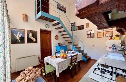 Castelbuono Apartment | 84 m² Apartment ∙ 3 bedrooms ∙ 5 guests