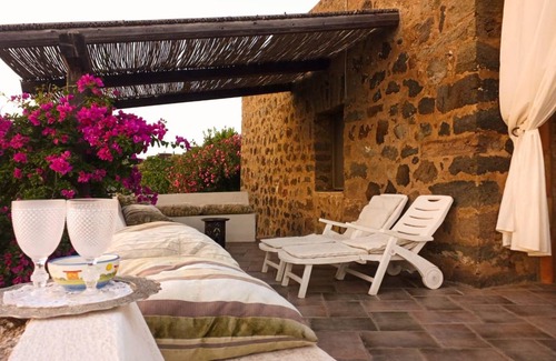 Pantelleria House | 84 m² House ∙ 5 bedrooms ∙ 11 guests