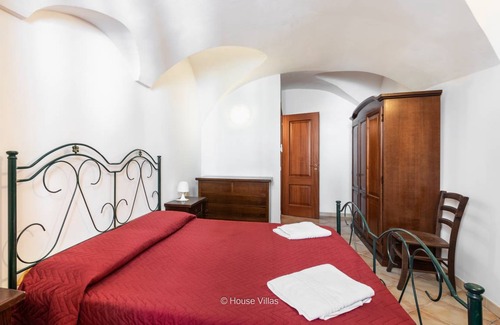 Noto Historic Centre Apartment | 88 m² Apartment ∙ 1 bedroom ∙ 4 guests