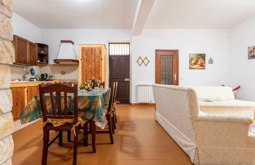 Monreale House | 90 m² House ∙ 2 bedrooms ∙ 4 guests