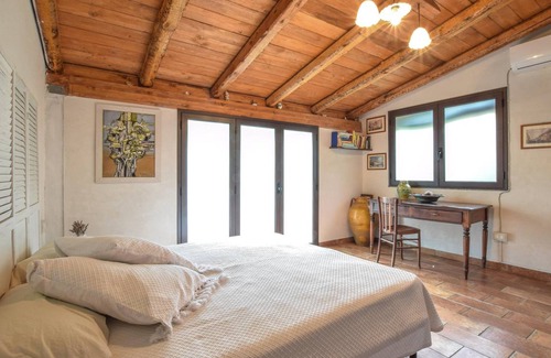Savoca House | 90 m² House ∙ 2 bedrooms ∙ 5 guests