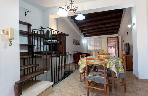Trabia House | 90 m² House ∙ 2 bedrooms ∙ 2 guests