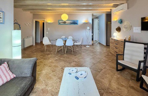 Torre Colonna-sperone House | 90 m² House ∙ 5 bedrooms ∙ 10 guests