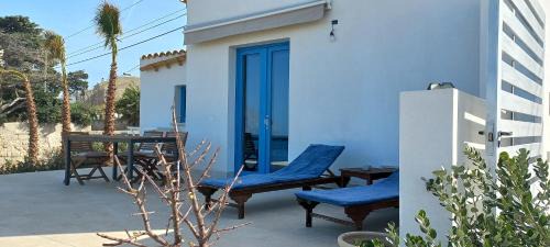 Erice House | AbuNagia seaside villa garden