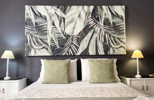 Borgo Vecchio Bed & Breakfast | Al Politeama Rooms B&B