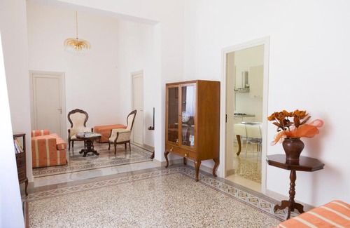 Marsala Apartment | Amadeus