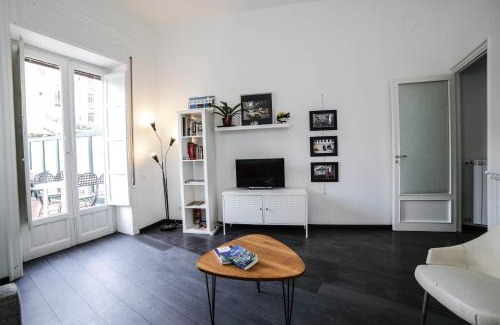 Ruggero Settimo Apartment | Amazing Politeama House