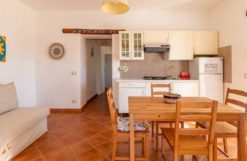 Donnalucata Apartment | Apartment 'Ficomoro Residence' with swimming pool, garden, A/C and Wi-Fi