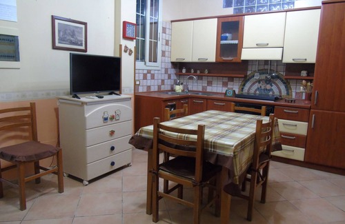 Calabernardo Apartment | Apartment in a villa facing the sea in Noto Marina