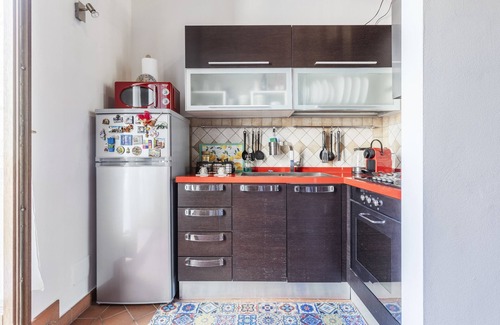 Kalsa Apartment | Apartment 'Mau House 44' with Private Terrace, Wi-Fi and Air Conditioning