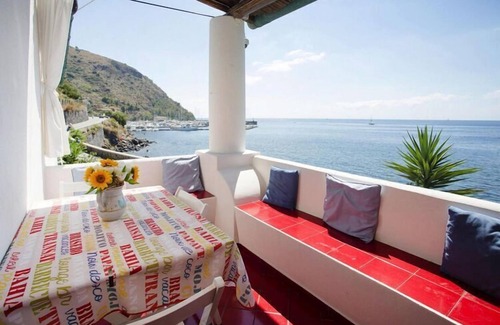 Lipari Apartment | Apartment on Lipari with Stunning Sea View