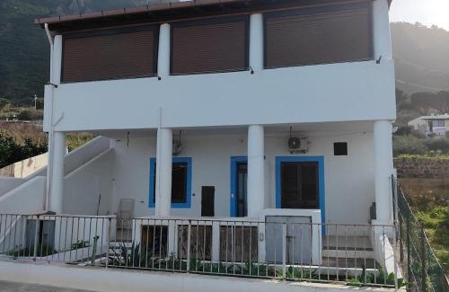 Malfa Apartment | Appartamento di Lorenzo vista Mare