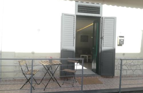 Picanello-Ognina-Barriera-Canalicchio Apartment | appartamento sabbia dell' etna
