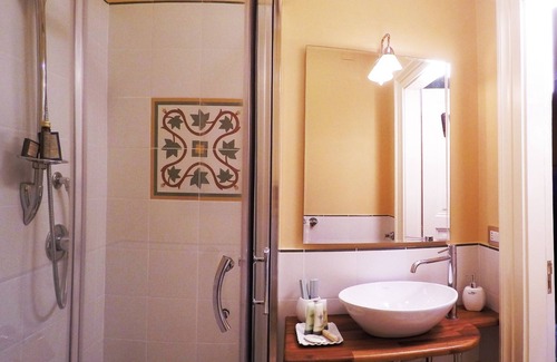 Catania City Centre Bed & Breakfast | Art fashion House Luxury Rooms Bellini Room