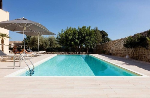 Modica Villa | Atem Villa Sicily, Spa and Pool