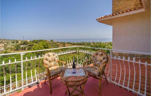 Trabia House | Awesome Home In Trabia With Wifi